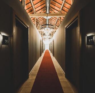 Pittenhart Hotel | LANDHOTEL ALTE ZOLLSTATION- Historical Building