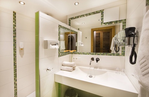Rosshaupten Hotel | Landhotel Haflingerhof