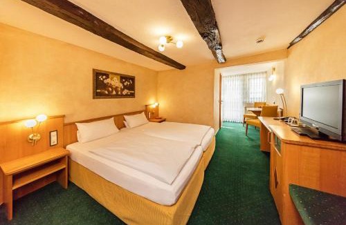 Niederhelden Hotel | Landhotel Repetal