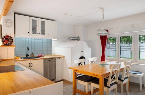 Illmensee House | Landhüsli Illmensee: Cozy Cottage on Horse Farm with Sauna and Garden