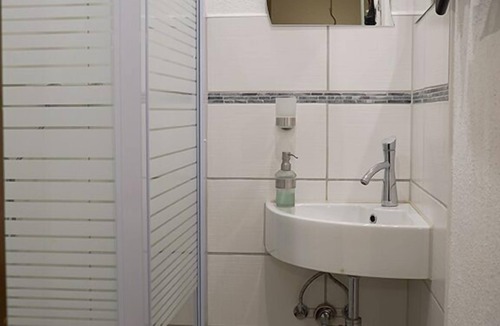 Kopendorf Apartment | Landlord Doppelzimmer 12
