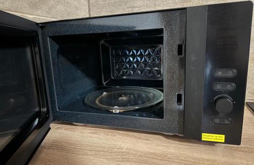 Werne Apartment | Laras voll ausgestattete Gartenwohnung mit WLAN und TV