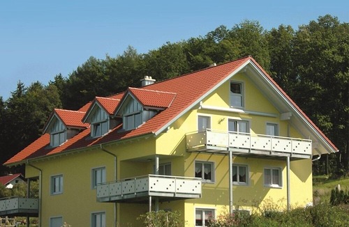Perlhutte Apartment | Large (100sqm) vacation apartment with balcony and garden