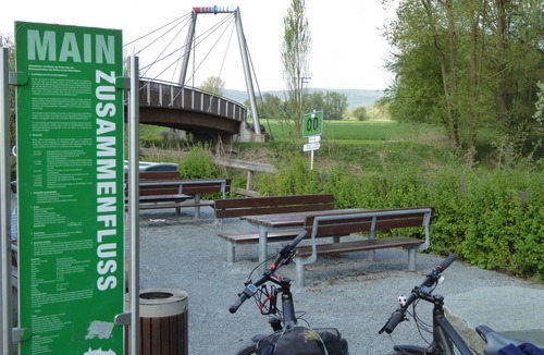 Mainleus Apartment | large and quiet apartment in the heart of Upper Franconia