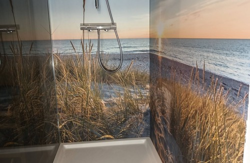 Travemuende House | Large apartment over 2 floors, 105 square meters for up to 6 people. Central and quiet
