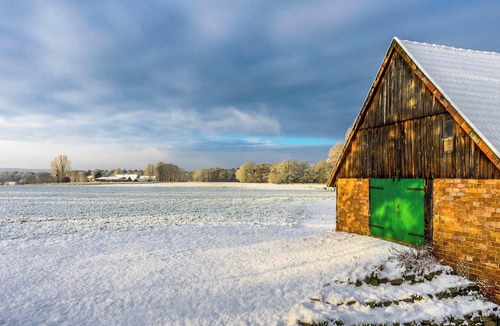 Ostercappeln Apartment | Large bright apartment in the middle of the countryside, family and pet friendly