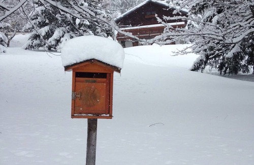 Vallorcine Ski Chalet | Large chalet close to Chamonix Mont Blanc and 400m from the Balme cable car