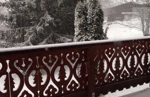 Vallorcine Ski Chalet | Large chalet close to Chamonix Mont Blanc and 400m from the Balme cable car