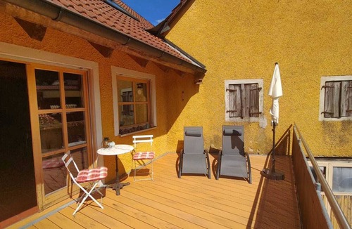 Hirschbach Apartment | Large, family-friendly vacation apartment in the beautiful village center