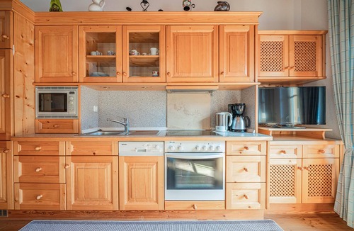 Wald im Pinzgau Apartment | Large holiday apartment combination with terrac