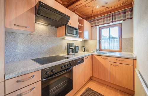 Wald im Pinzgau Apartment | Large holiday apartment combination with terrac