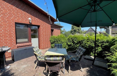 Neppermin House | Large vacation apartment with terrace in Neppermin am Achterwasser