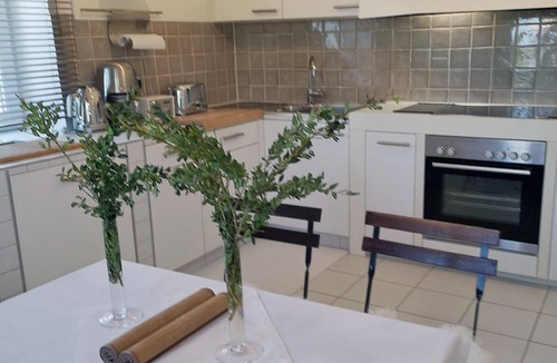 Degerndorf House | Large vacation guest apartment Münsing near Lake Starnberg and the Alps 125m² ground floor + first floor