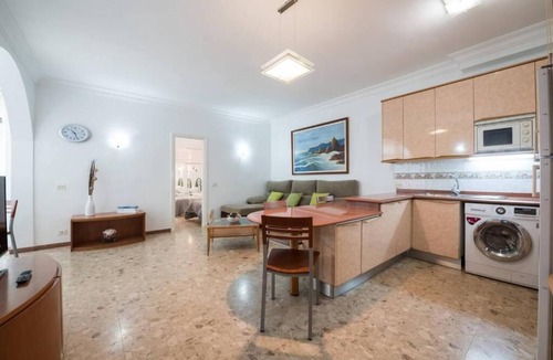 Las Palmas de Gran Canaria Apartment | Las Canteras Beach - 2BR/2BA - Family 5pax