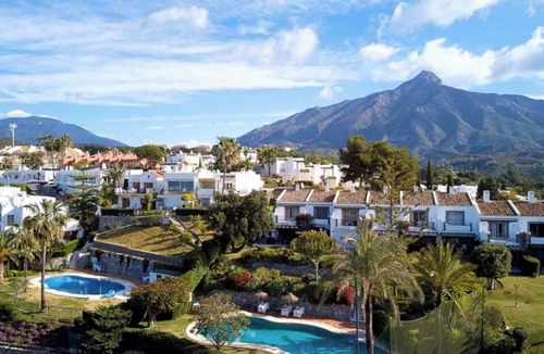 Marbella House | Las Pérgolas, beautiful house with gorgeous views, shared pool and tennis court