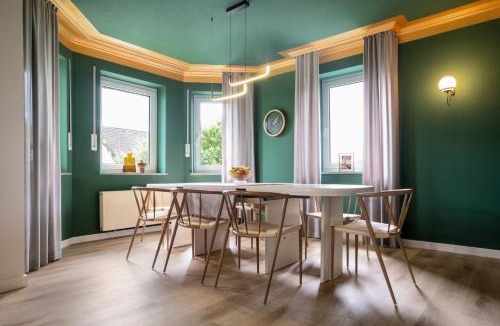 Sundern House | LenHaus Sundern - Ferienhaus mit Kamin & Garten
