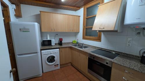 Vall de Cardos Apartment | Les Llucanes