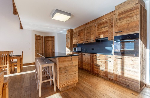 Veysonnaz Apartment | Les Mayens MB 021 - LUXURY Apartment for 14 People