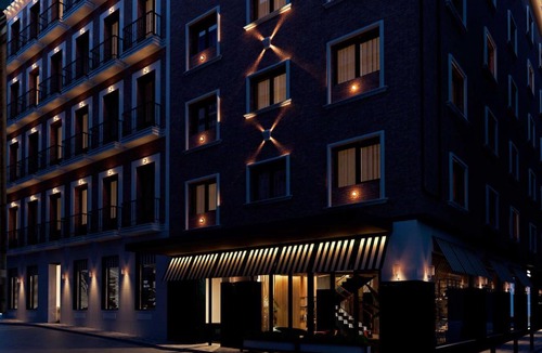 Palacio Hotel | Letoh Letoh Gran Vía