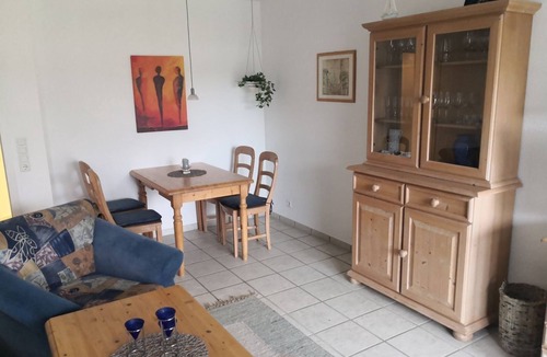 Stolpe b. Anklam Apartment | LHH A04 - Comfortable country house on the lagoon in Stolpe with balcony and garden view