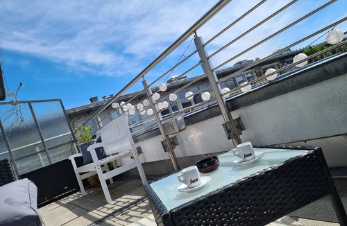 Westend Apartment | Lichtdurchflutete Dachterrassen-city-wohnung, Penthouse !
