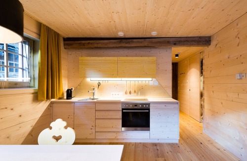 Innervillgraten Apartment | Light, air, calm, landscape. Immerse yourself in our Giatla house