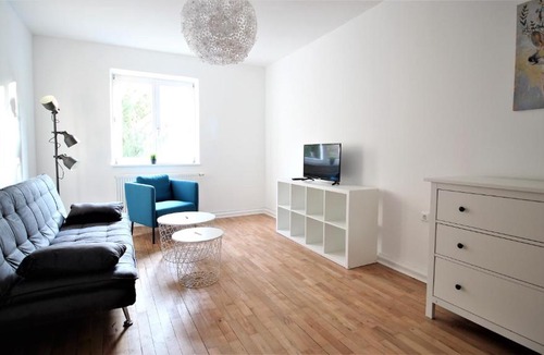 Wuerzburg Apartment | Light-flooded city apartment with balcony and garden