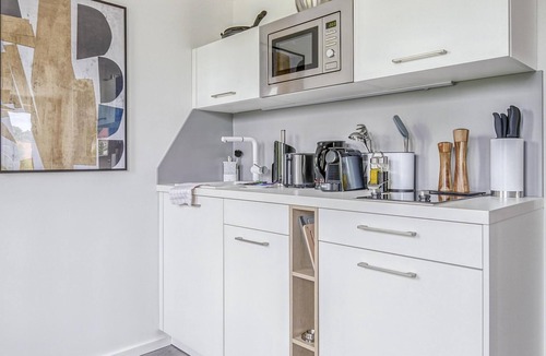Munchen District Apartment | Limehome Garching München - Nähe Airport