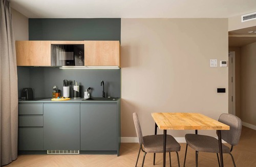Salamanca Hotel | Limehome Madrid Ventas