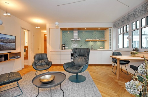 Heiligendamm Apartment | Linden-Palais apartment 28 - for 2 persons, south-facing balcony & only 50 m to the beach
