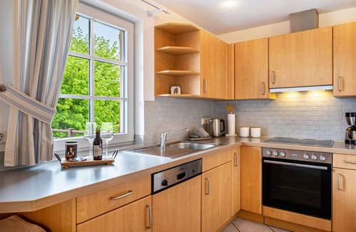 Saig Apartment | Lindenhof Apartment with Panoramic Views
