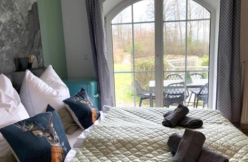 Hohenwarth Apartment | Lindners Hideaways - Gutshof Pine Retreat - In Villa - Terrasse - Garten mit Rehgehege - Frühstück verfügbar - SKI - Arber - Osser - bis 5 Pers