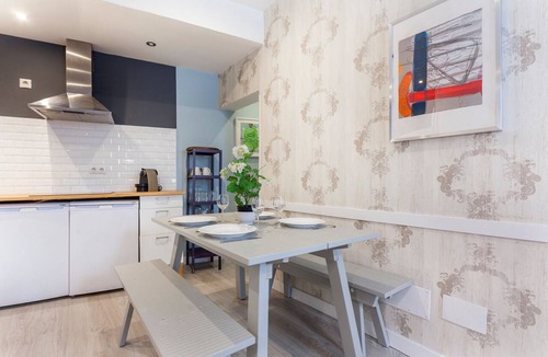 Barrio de las Letras Apartment | Lindo IV apartment in Madrid