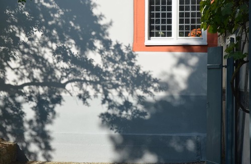 Geckenheim House | Listed old timbered house with garden