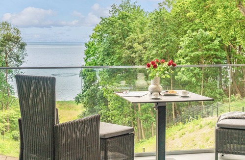 Garz Apartment | "Liv" in "DECK9 am Haff" - space for peace, light and lifestyle