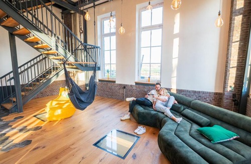 Tecklenburg Apartment | Loft Pumpensaal im historischen Wasserwerk Tecklenburg 150qm Außergewönliches Erlebnis