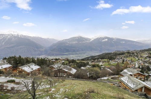 Randogne Apartment | Logement avec vue spectaculaire sur les montagnes