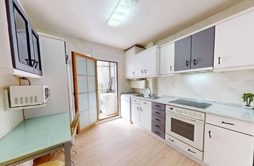 Romareda Apartment | LOIRA SAN JUAN DE LA CRUZ: Modern and Central