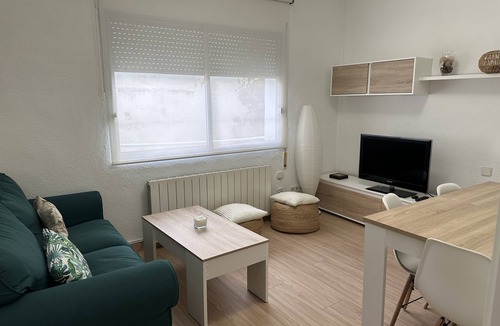 Romareda Apartment | LOIRA SAN JUAN DE LA CRUZ: Modern and Central