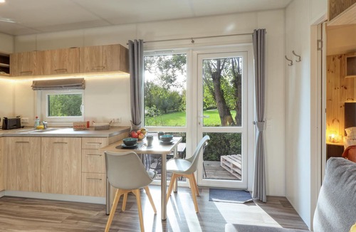 Wemding House | Look forward to an eventful vacation close to nature in the Tiny Haus at the Camping Park Wemding!