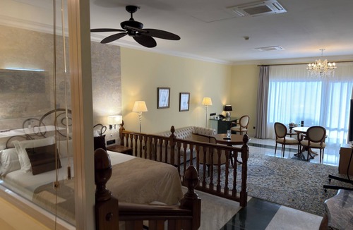 Robledo de Chavela Hotel | Los Cinco Enebros Hotel Spa by Bossh Hotels