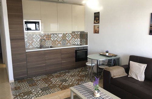 Los Pocillos Apartment | Lovely 2 bedroom front line Vacation Rental (VV)