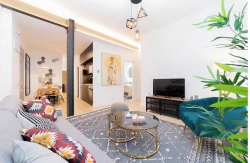 Moncloa - Arguelles Apartment | Lovely 4-bedroom apartment in Madrid perfect for your getaway