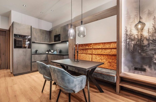Ischgl Apartment | Lovely apartment for 2 people with WIFI, TV, balcony and pets allowed