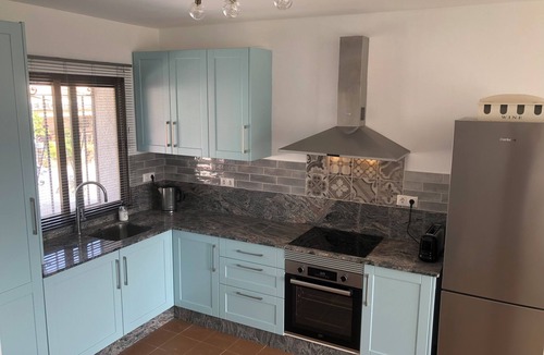 Bedar House | Lovely two bedroom villa. South facing sunny private terrace. Very accessible