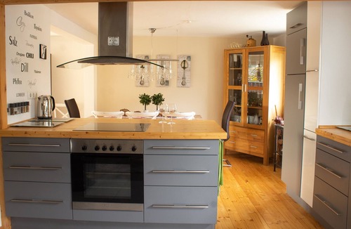 Naila Apartment | Lovingly restored vacation home decorative barn with roof terrace