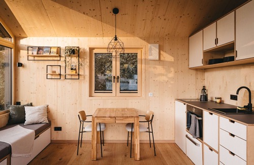 Krummennaab House | Lovt am See, Ökologisch Gebautes und Eingerichtetes Tiny House Direkt am Wasser