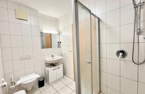 Irgertsheim House | LTA Apartment Ingolstadt Irgertsheim-5 Schlafzimmer-Einzelbetten-WLAN-Waschmaschine