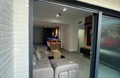 Adra Apartment | Lujo en el centro con parking privado 2