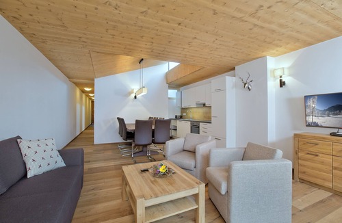 Schonbach Apartment | luxurious apartment in the immediate vicinity of the valley station
